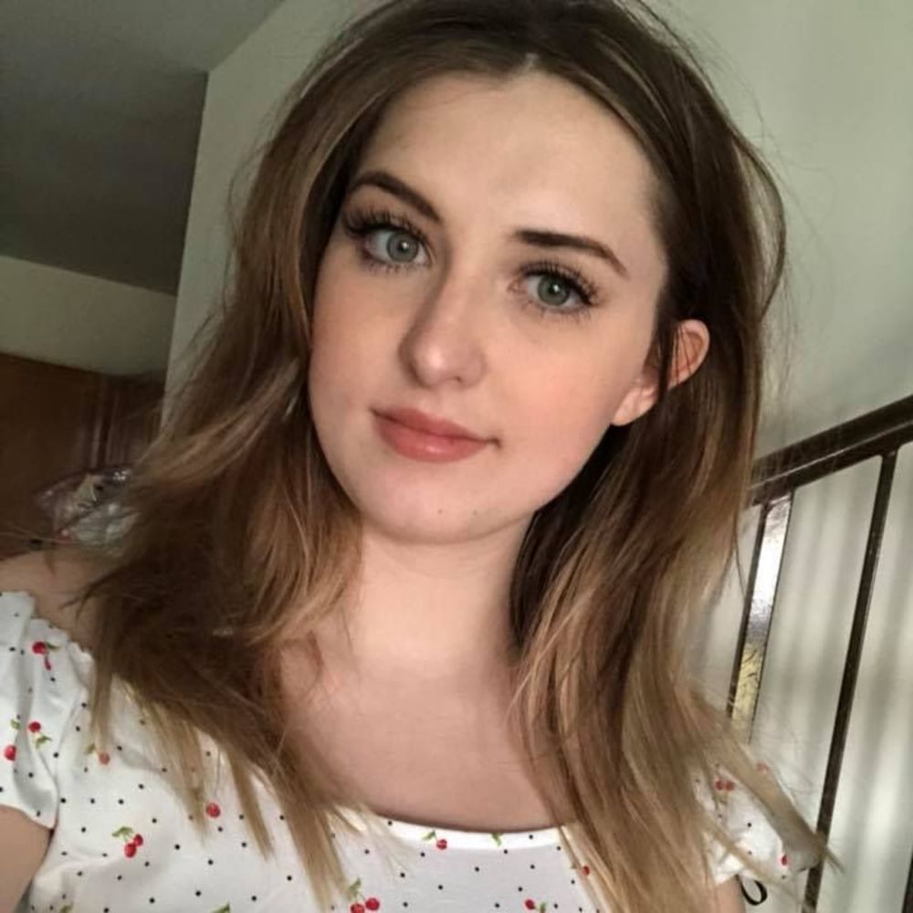 Meet your Posher, Lauren